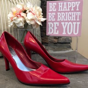 Nine West Red Heels size 8